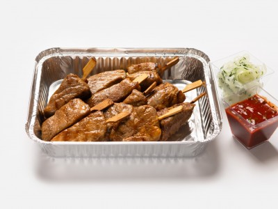 Мини-шашлычок из нежной свиной шеи, маринованной в прованских травах
